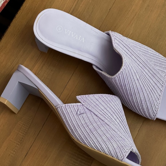 Lavender Kitten Heel Sandals - Picture 3 of 4